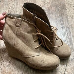 Stylish Lace Up Tan Wedge Ankle Boots